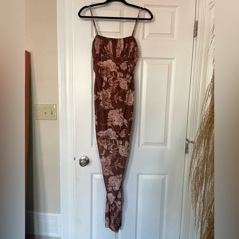 Mika & Gala mesh floral dress